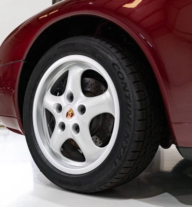 1998 Porsche 993 Carrera - Image 14 of 31