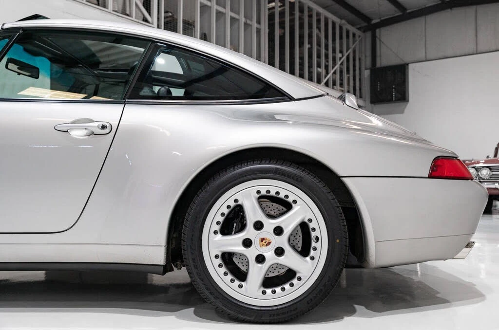 1998 Porsche 993 Carrera - Image 11 of 31