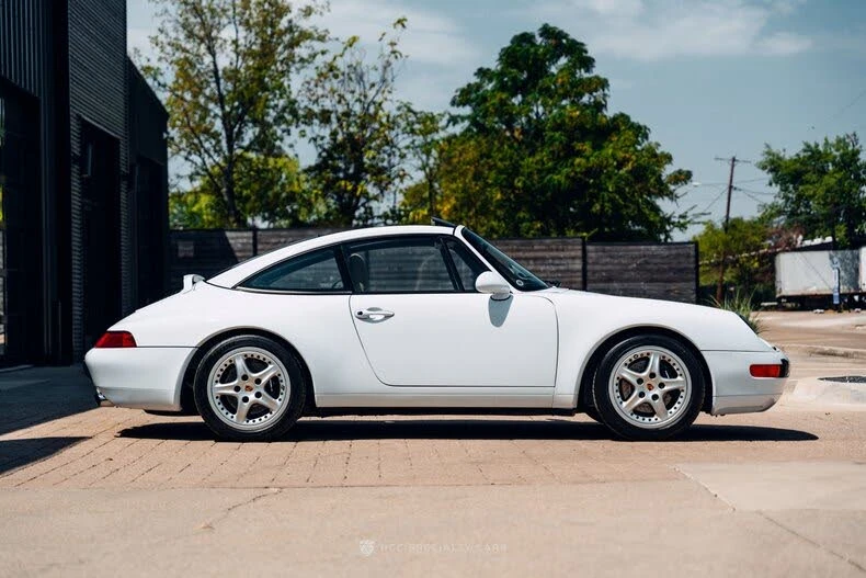 1998 Porsche 993 Carrera - Image 15 of 31