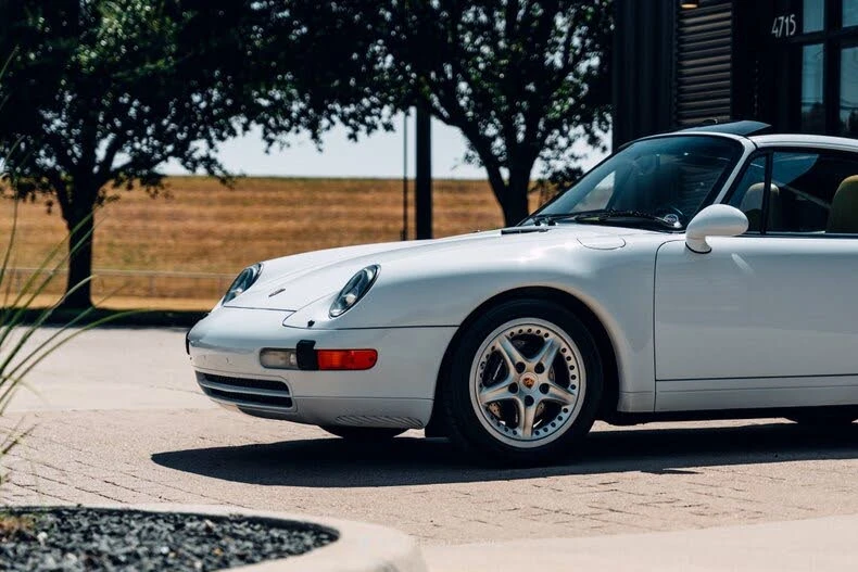 1998 Porsche 993 Carrera - Image 2 of 31