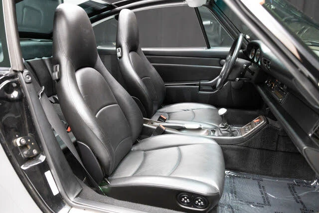 1998 Porsche 993 Carrera - Image 10 of 31