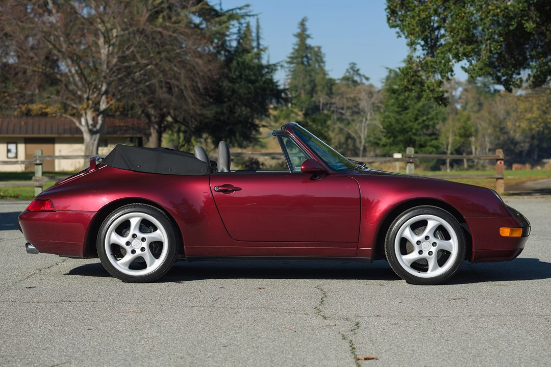1998 Porsche 993 Carrera - Image 16 of 31