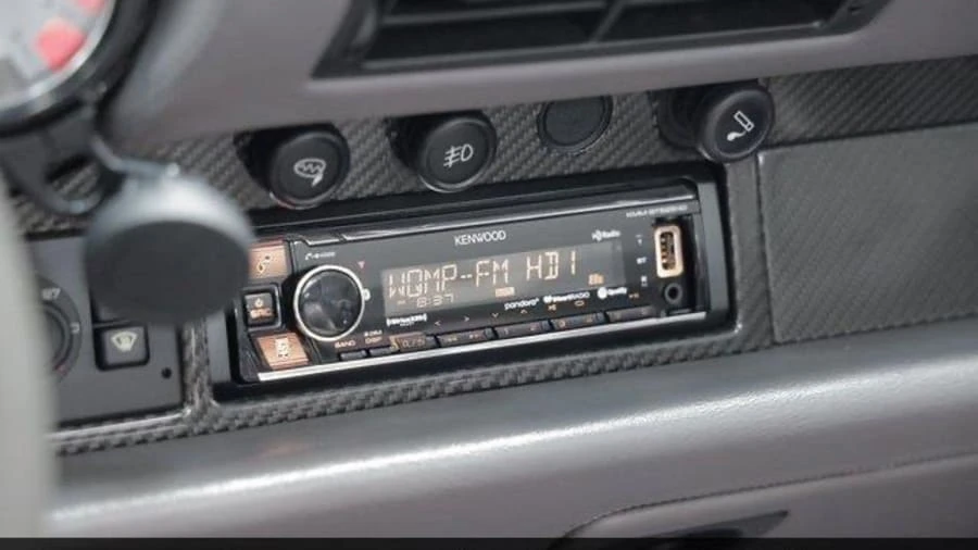 1998 Porsche 993 Carrera - Image 11 of 24