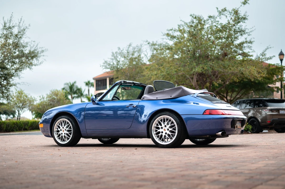 1998 Porsche 993 Carrera - Image 8 of 31