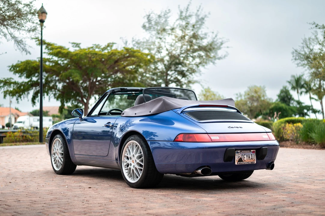 1998 Porsche 993 Carrera - Image 9 of 31