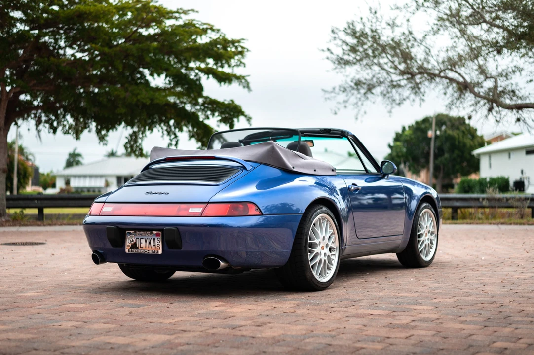 1998 Porsche 993 Carrera - Image 11 of 31