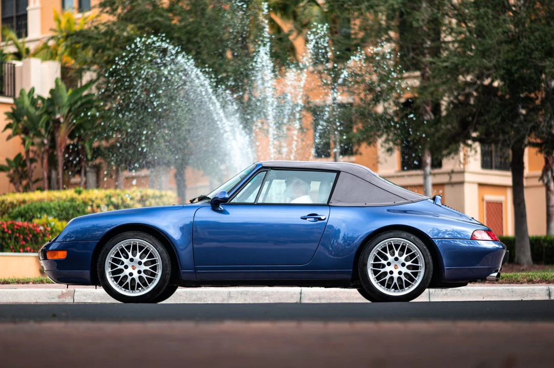 1998 Porsche 993 Carrera - Image 13 of 31