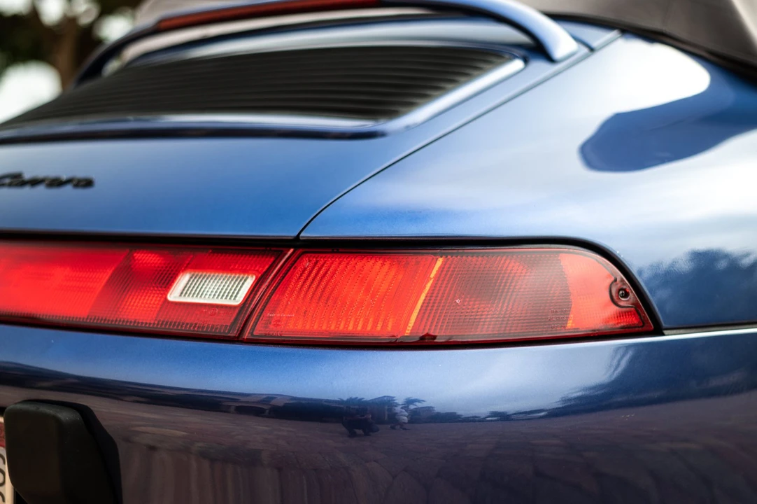 1998 Porsche 993 Carrera - Image 30 of 31