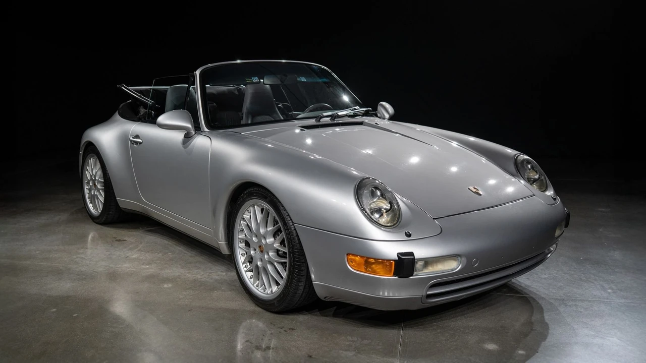 1998 Porsche 993 Carrera - Image 11 of 31