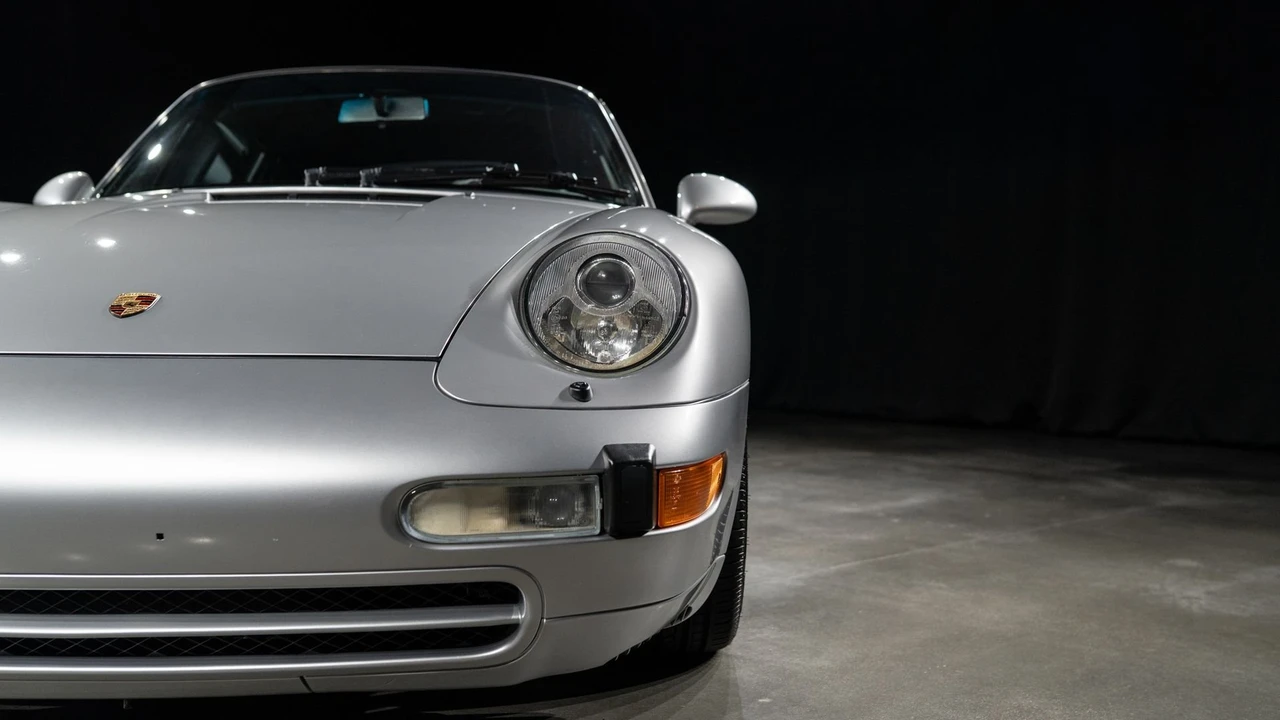 1998 Porsche 993 Carrera - Image 29 of 31