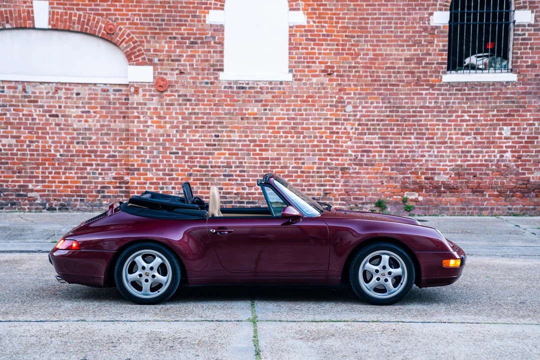1998 Porsche 993 Carrera - Image 22 of 31