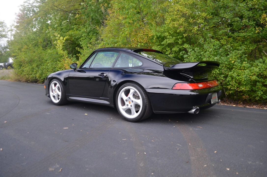 1998 Porsche 993 Carrera - Image 9 of 31