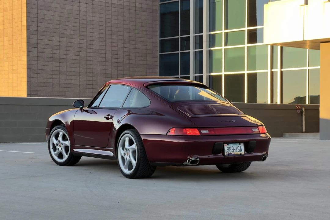 1998 Porsche 993 Carrera - Image 28 of 31