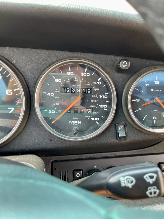 1998 Porsche 993 Carrera - Image 24 of 31