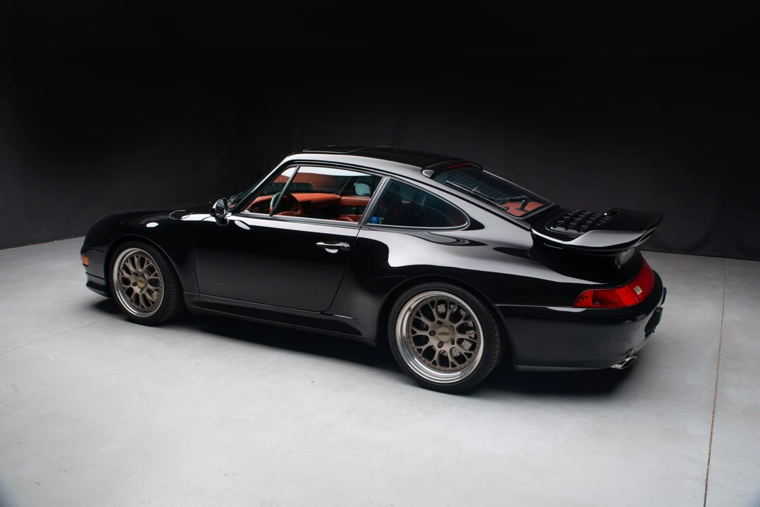 1998 Porsche 993 Carrera - Image 15 of 31