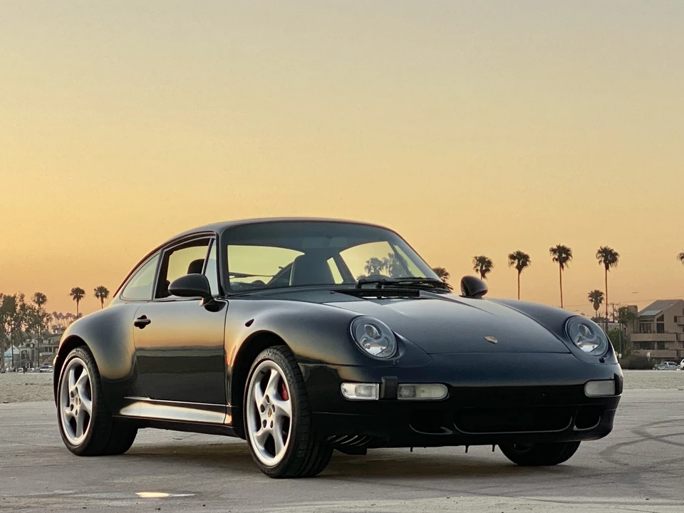 1998 Porsche 993 Carrera - Image 10 of 31