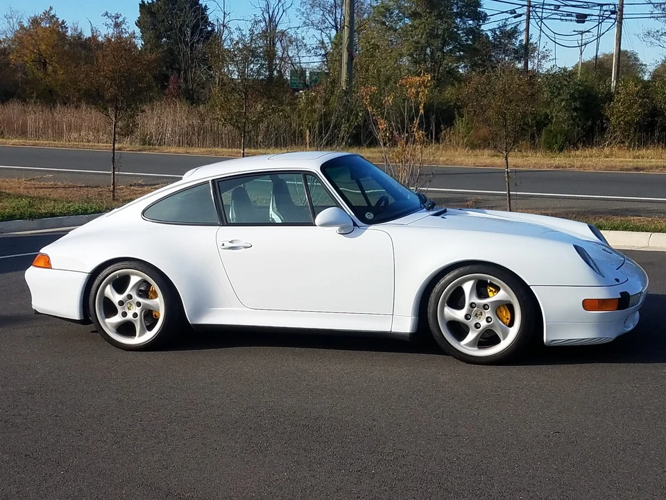 1998 Porsche 993 Carrera - Image 13 of 31