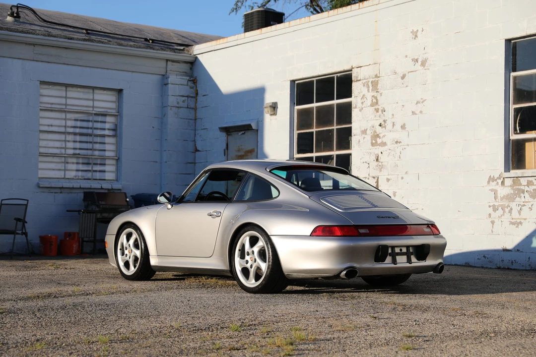 1998 Porsche 993 Carrera - Image 9 of 31