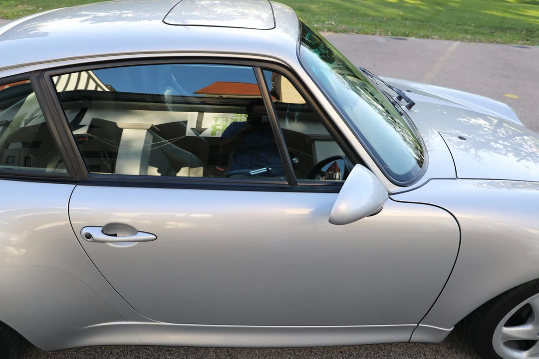 1998 Porsche 993 Carrera - Image 19 of 31