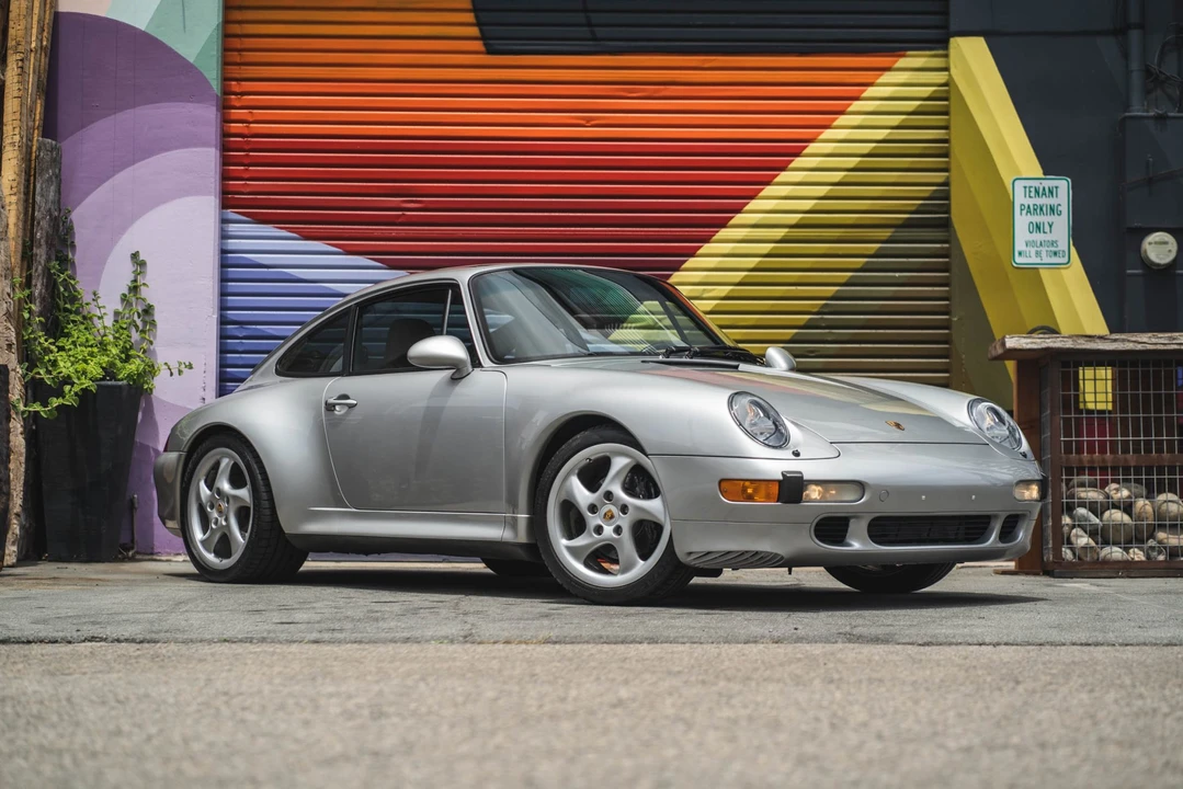 1998 Porsche 993 Carrera - Image 2 of 31