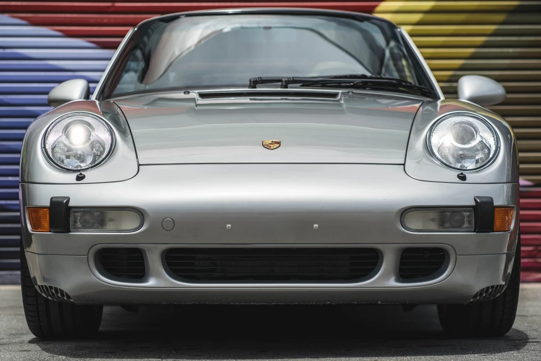 1998 Porsche 993 Carrera - Image 8 of 31