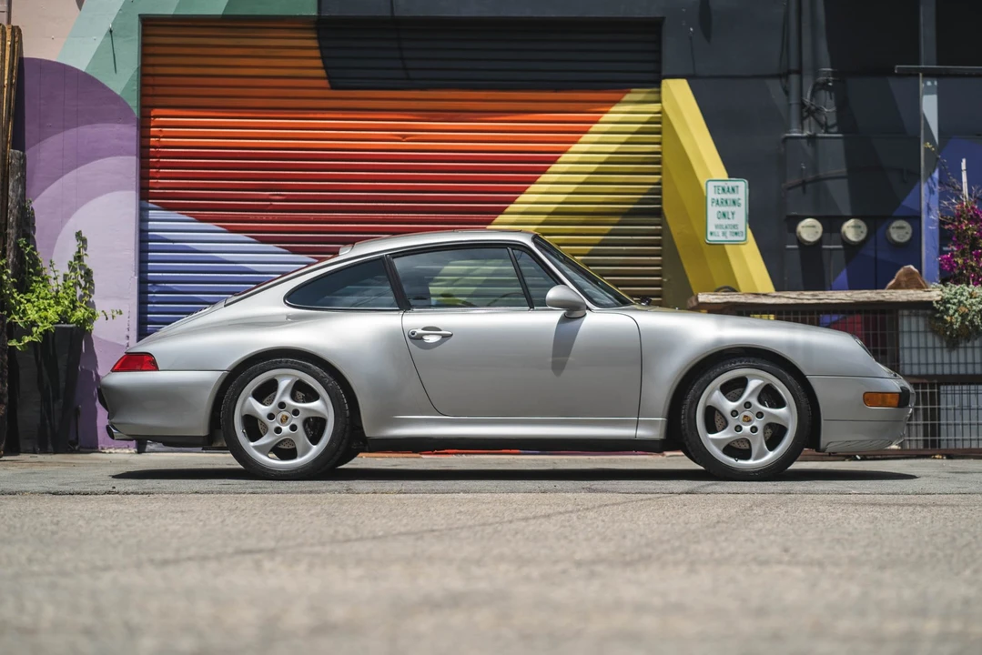 1998 Porsche 993 Carrera - Image 28 of 31