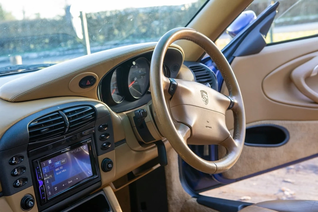 1998 Porsche 993 Carrera S - Image 20 of 30