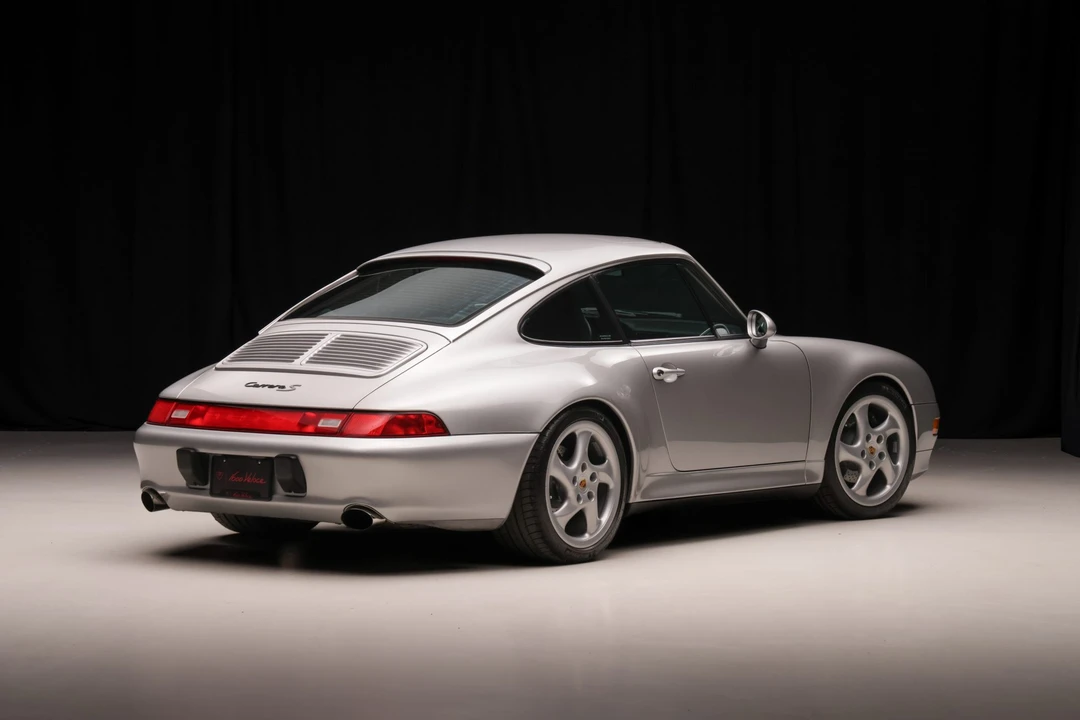 1998 Porsche 993 Carrera - Image 8 of 31