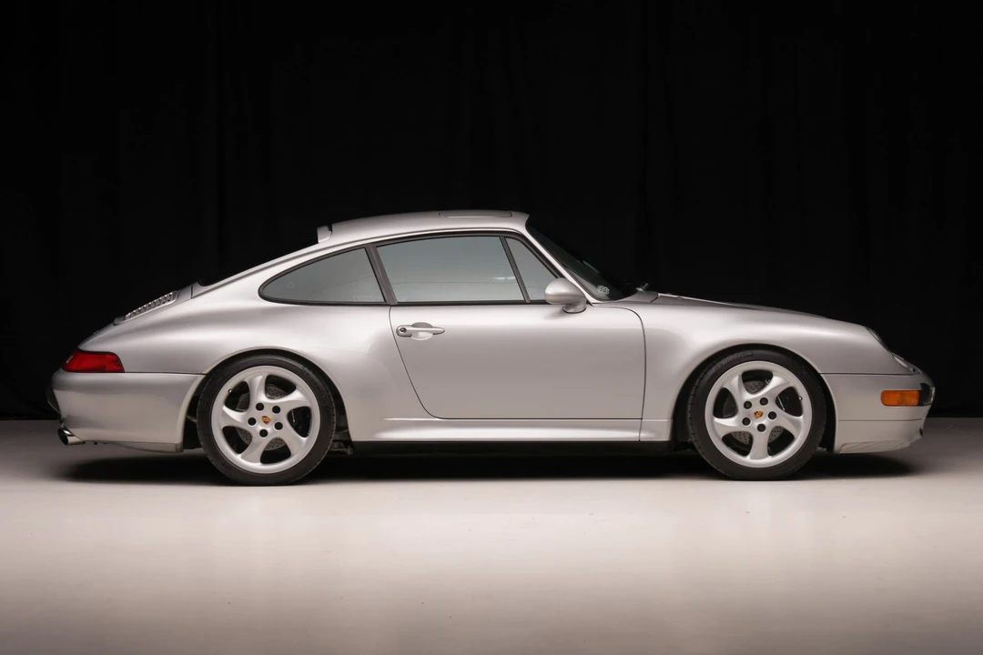 1998 Porsche 993 Carrera - Image 10 of 31