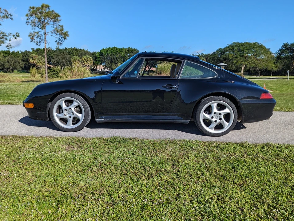 1998 Porsche 993 Carrera - Image 2 of 31