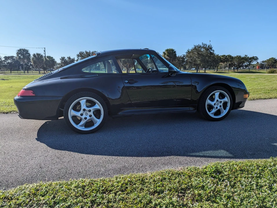 1998 Porsche 993 Carrera - Image 14 of 31