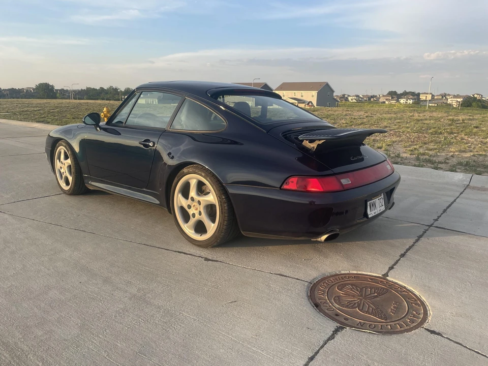 1998 Porsche 993 Carrera - Image 9 of 31