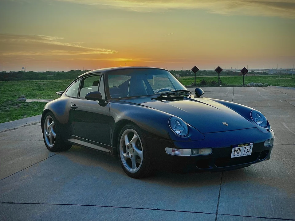 1998 Porsche 993 Carrera - Image 8 of 31