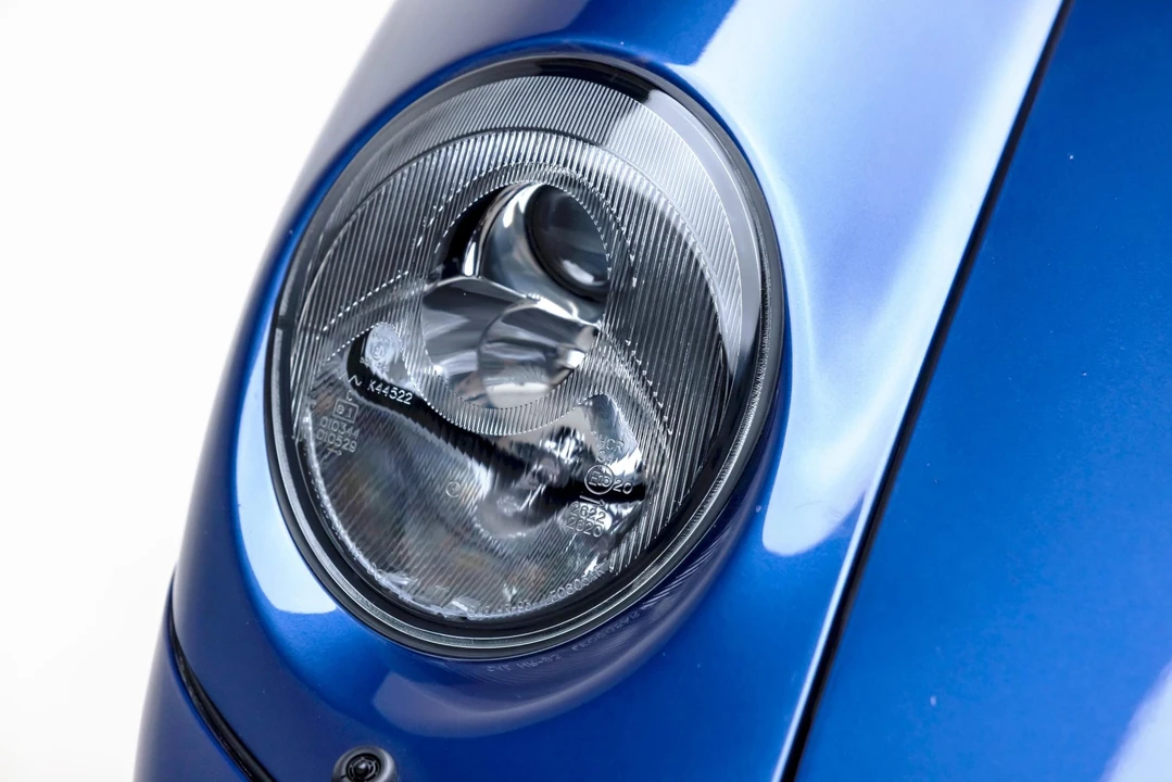1998 Porsche 993 Carrera S - Image 28 of 31