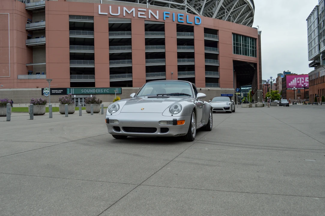 1998 Porsche 993 Carrera - Image 2 of 31