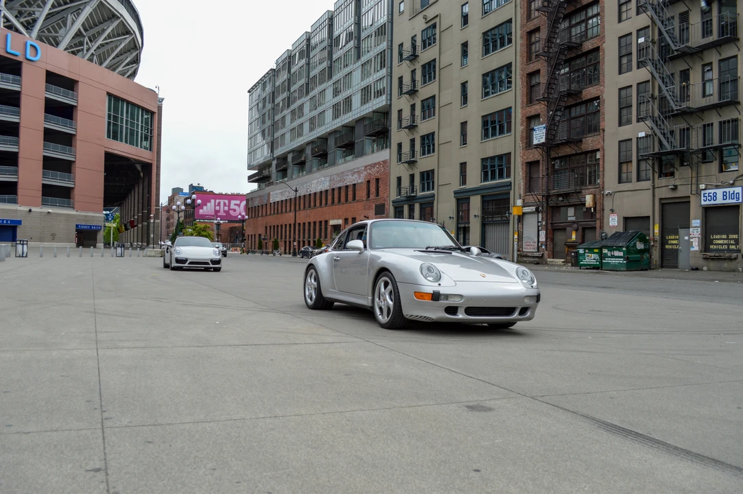 1998 Porsche 993 Carrera - Image 25 of 31