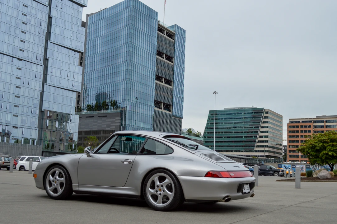 1998 Porsche 993 Carrera - Image 8 of 31