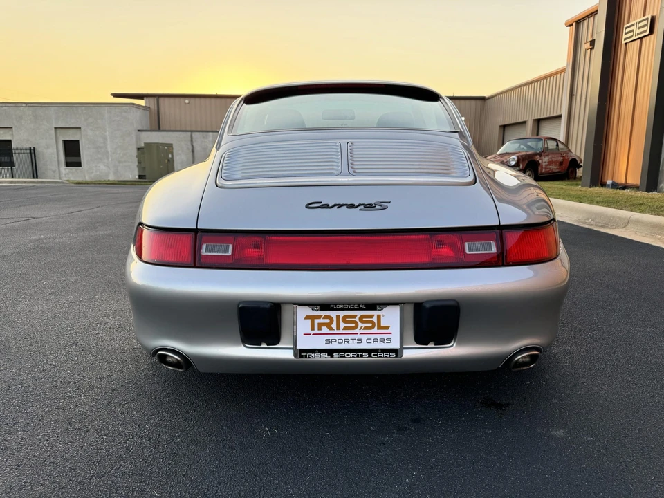 1998 Porsche 993 Carrera - Image 16 of 31