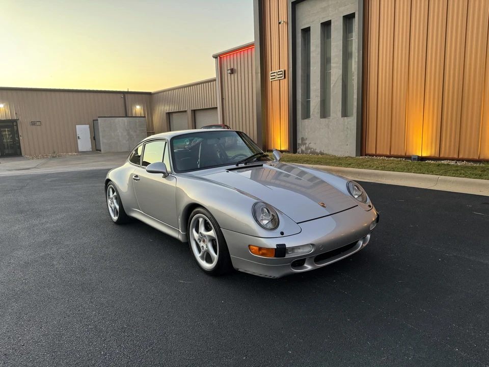 1998 Porsche 993 Carrera - Image 2 of 31