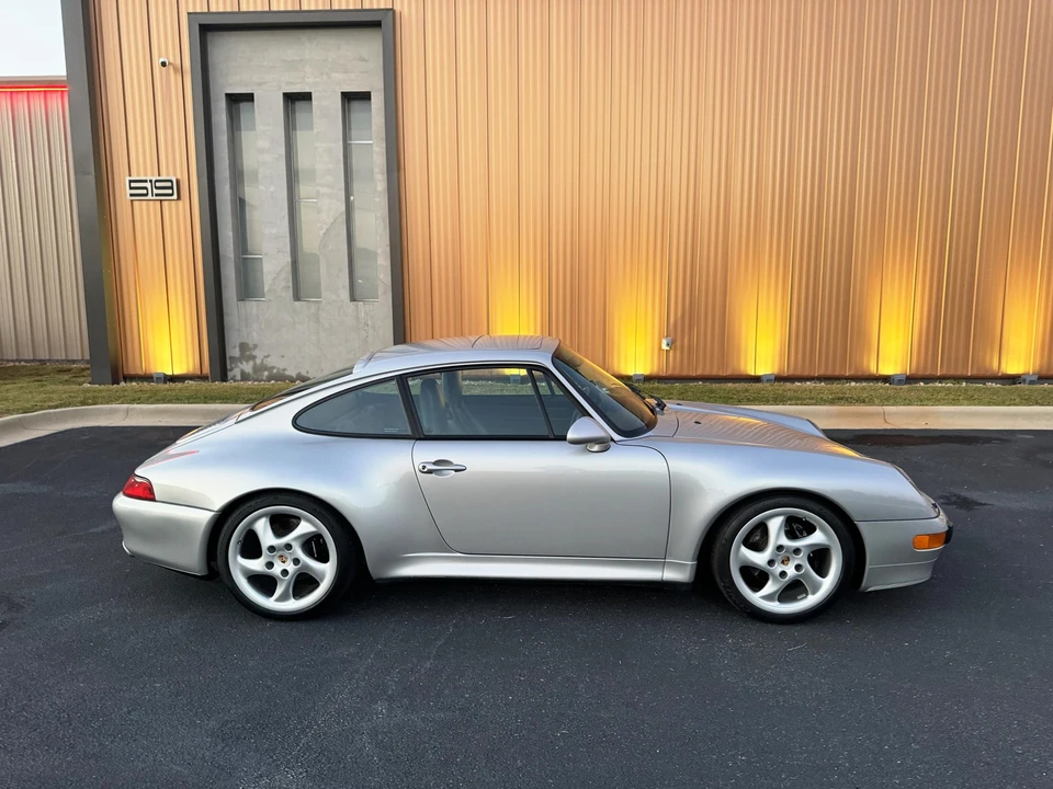 1998 Porsche 993 Carrera - Image 13 of 31