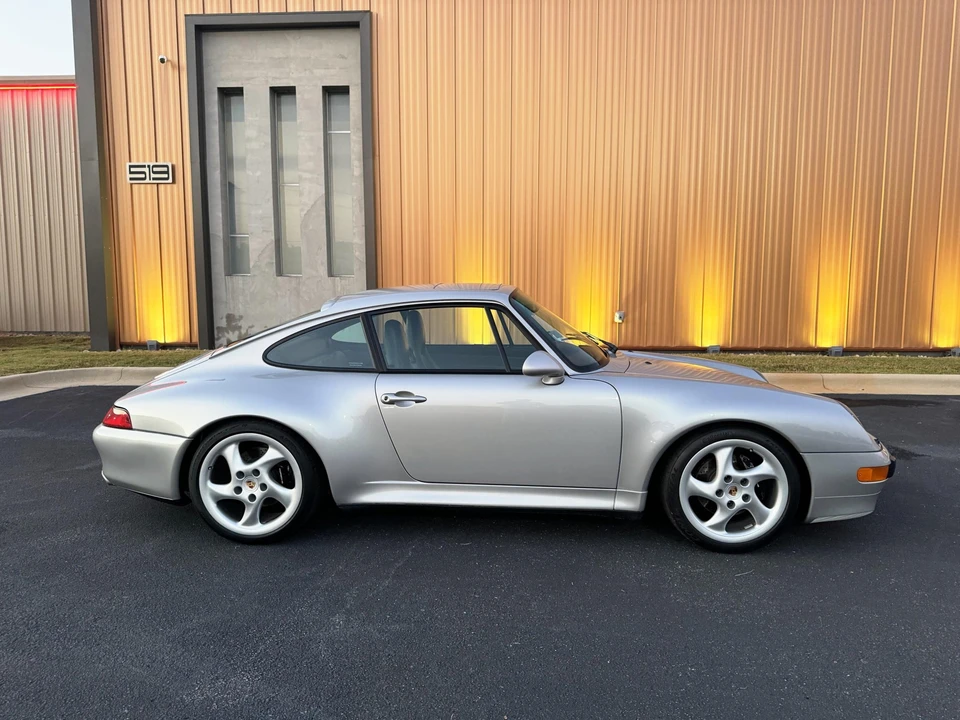 1998 Porsche 993 Carrera - Image 12 of 31