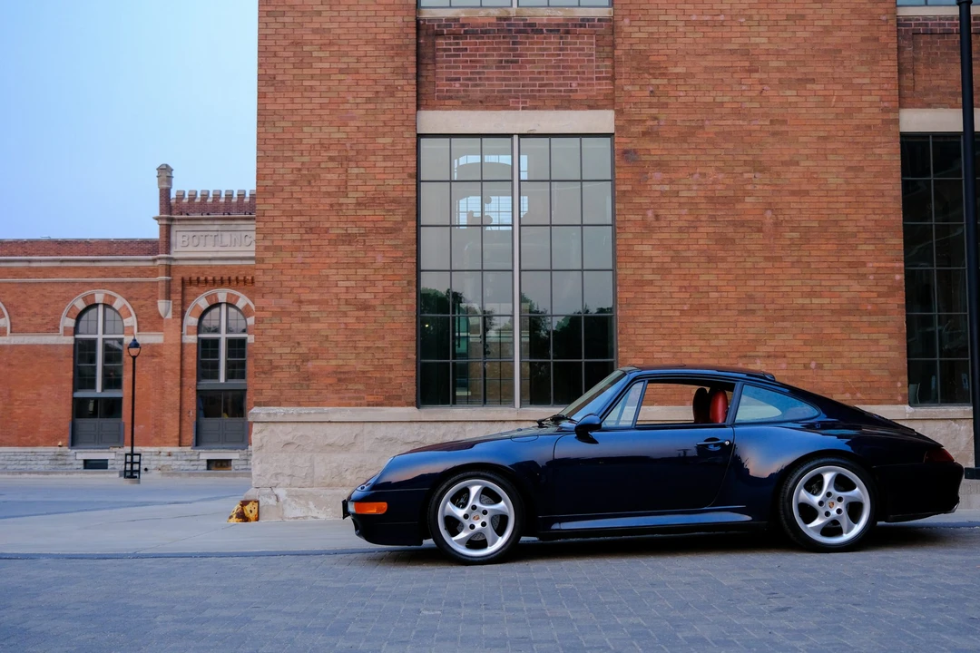 1998 Porsche 993 Carrera - Image 23 of 31