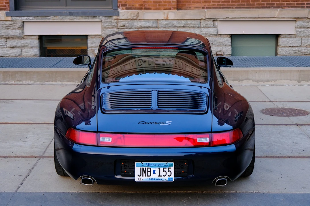 1998 Porsche 993 Carrera - Image 25 of 31