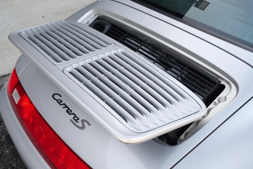 1998 Porsche 993 Carrera - Image 27 of 31