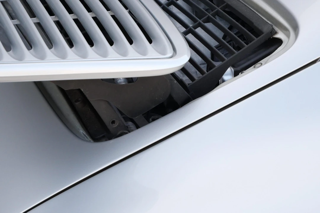 1998 Porsche 993 Carrera - Image 28 of 31