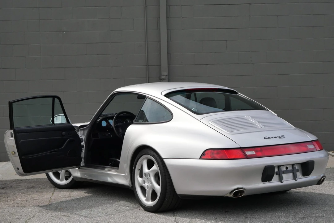 1998 Porsche 993 Carrera - Image 17 of 31
