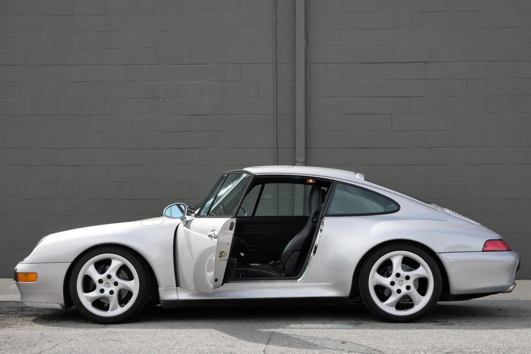 1998 Porsche 993 Carrera - Image 16 of 31