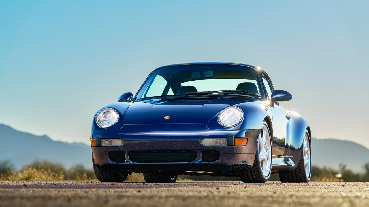 1998 Porsche 993 Carrera - Image 2 of 31