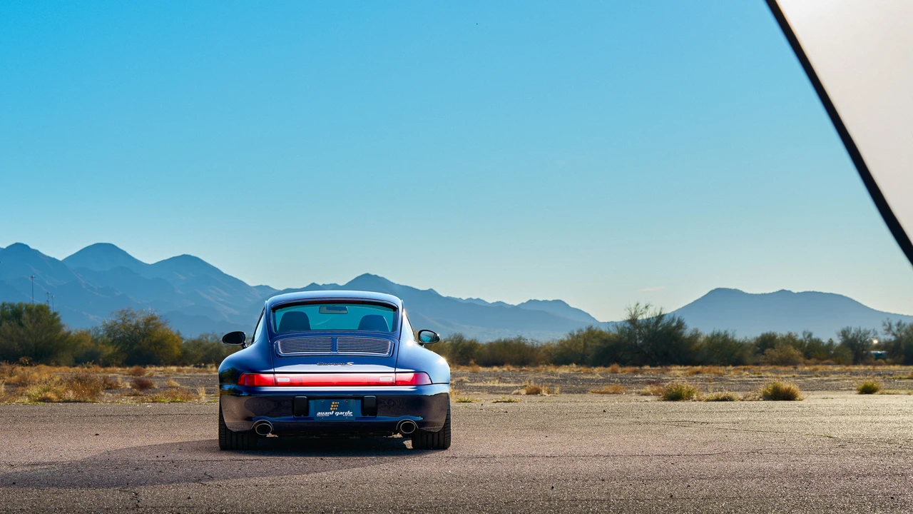 1998 Porsche 993 Carrera - Image 17 of 31