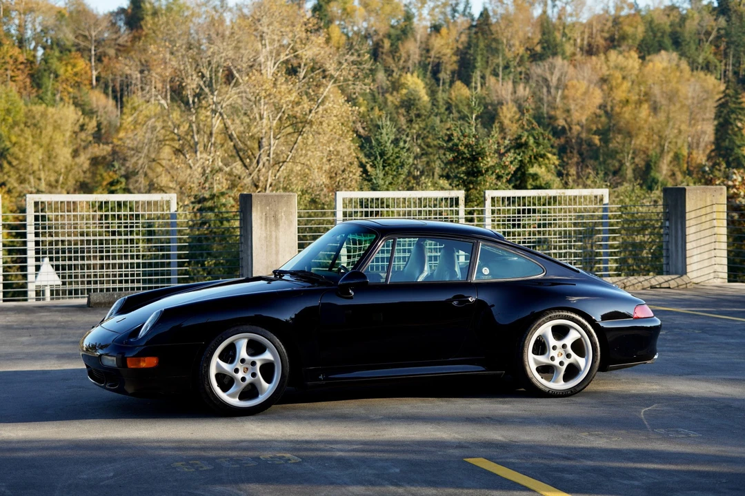 1998 Porsche 993 Carrera - Image 10 of 31